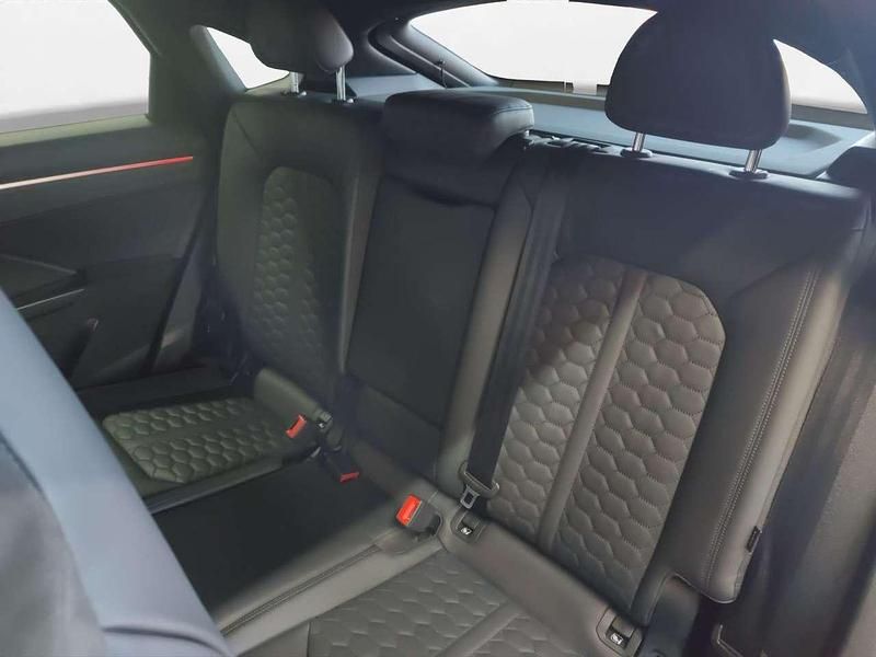 Gebraucht Audi RS Q3 400 PS (294 kW) 2021 Mythosschwarz metallic SUV