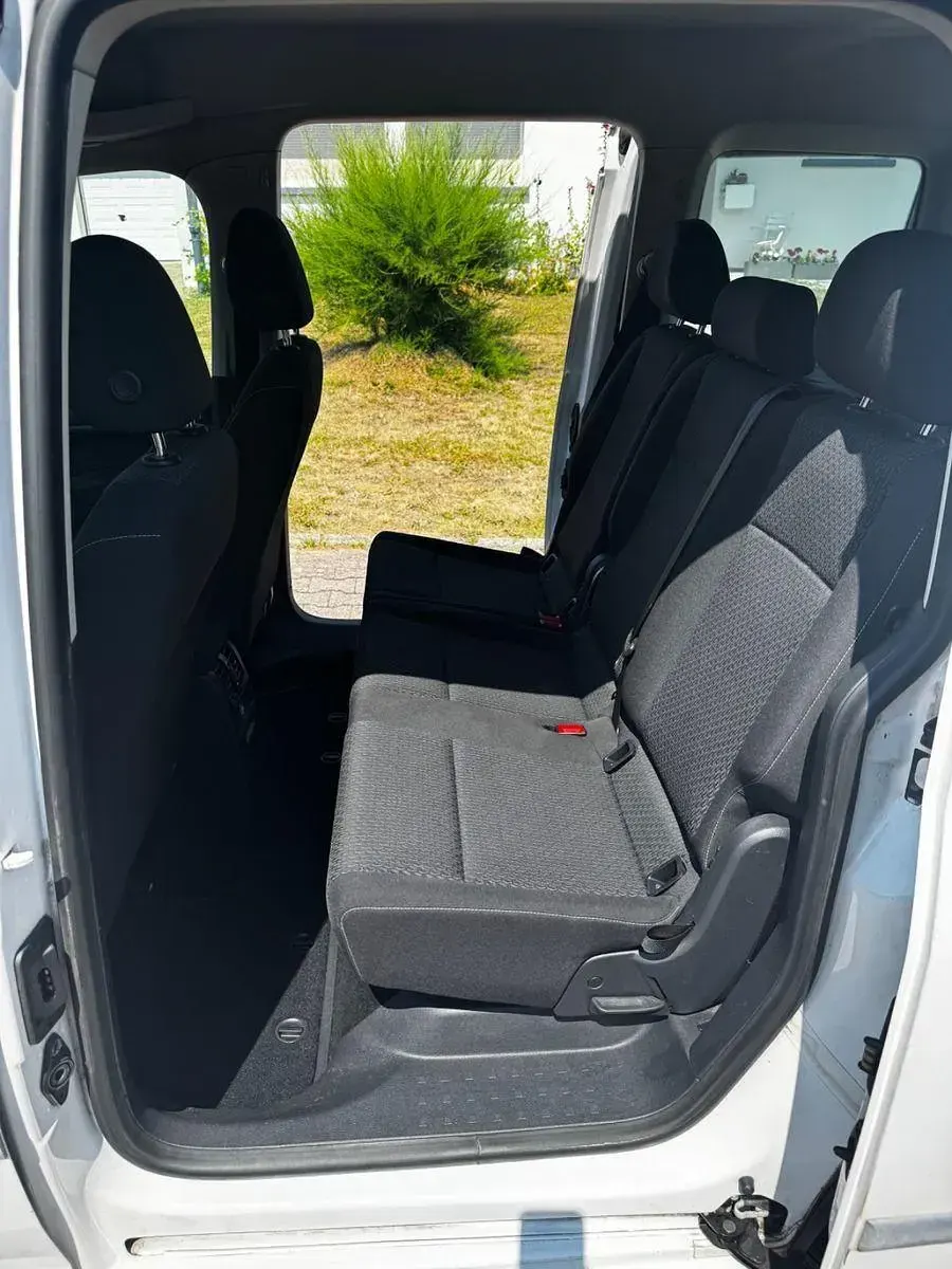 Gebraucht VW Caddy Trendline 122 PS (89 kW) 2019 Weiß Van / Kleinbus