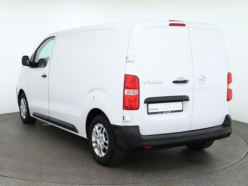Gebraucht Opel Vivaro Edition 150 PS (110 kW) 2022 Weiß Van / Kleinbus