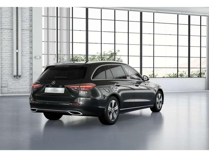 Gebraucht Mercedes C300e Avantgarde 204 PS (150 kW) 2024 Graphitgrau Kombi