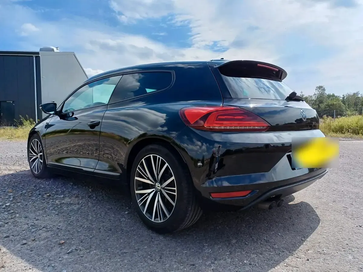 Gebraucht VW Scirocco 150 PS (110 kW) 2016 Schwarz Coupé