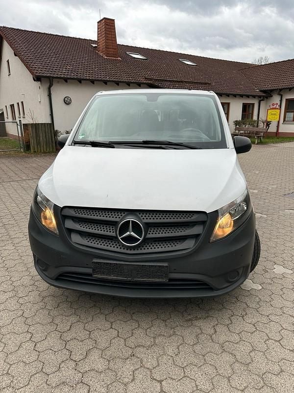 Gebraucht Mercedes Vito 163 PS (119 kW) 2017 Weiß Van