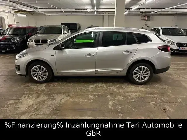 Gebraucht Renault Mégane III LIMITED 116 PS (85 kW) 2016 Andere Limousine