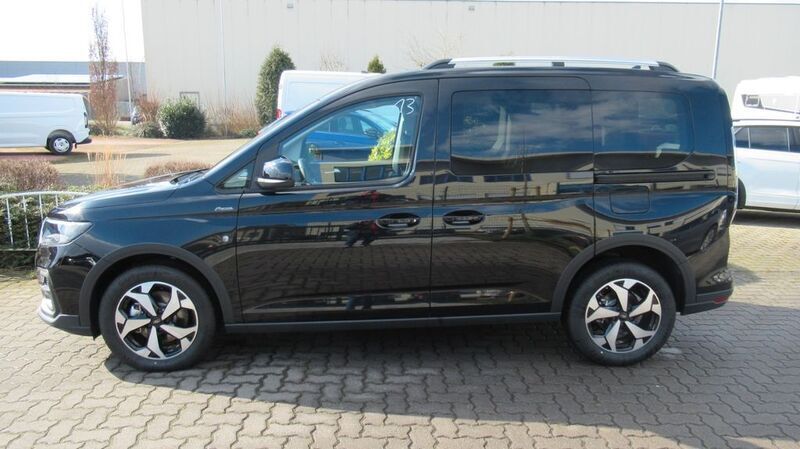 Gebraucht Ford Tourneo Connect Active 122 PS (89 kW) 2023 Schwarz Van / Kleinbus