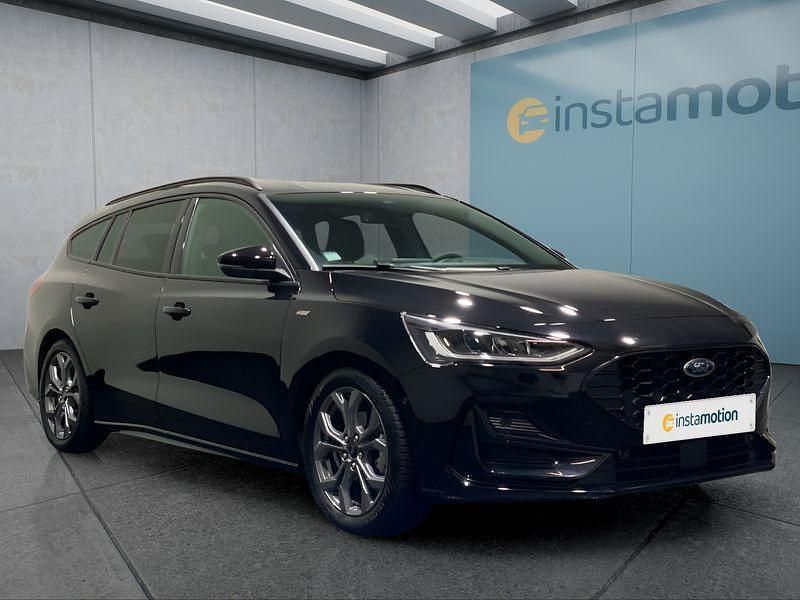 Gebraucht Ford Focus ST-Line X 155 PS (114 kW) 2024 Schwarz Kombi