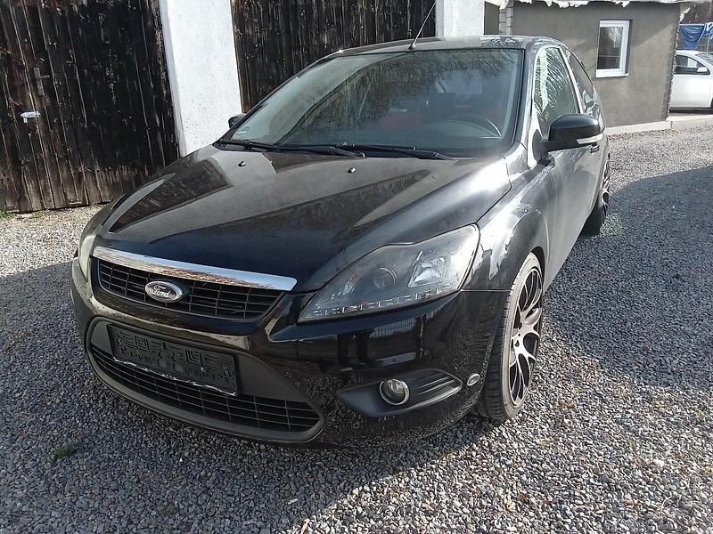 Schwarz Gebraucht 2009 Ford Focus Coupé | 4.950 € (Teuer) - Bild 1/4