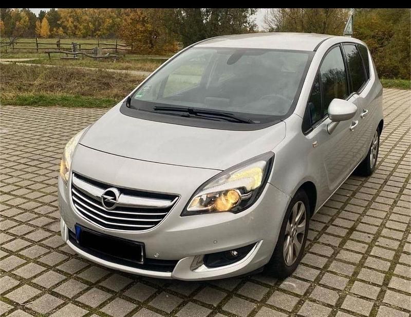 Silber Gebraucht 2016 Opel Meriva Edition Van / Kleinbus | 5.600 € (Guter Preis) - Bild 1/4
