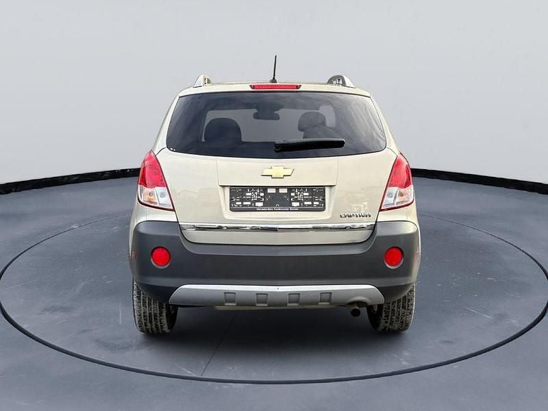 Gebraucht Chevrolet Captiva 170 PS (125 kW) 2012 Gold SUV