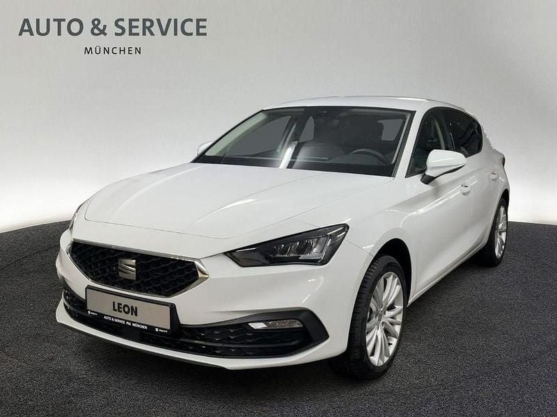 Weiß Neu 2025 Seat Leon Style Limousine | 27.950 € (Superpreis) - Bild 1/3