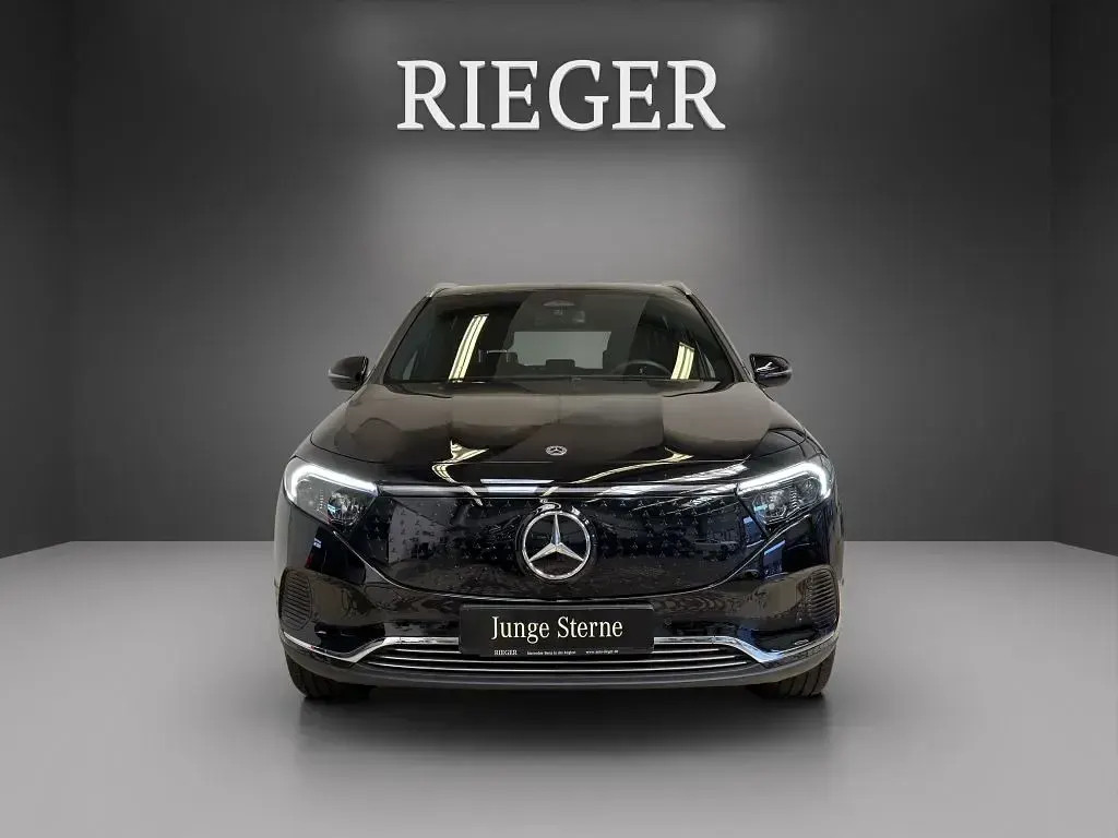 Gebraucht Mercedes EQA250 Progressive 139 kW (190 PS) 2024 Schwarz SUV