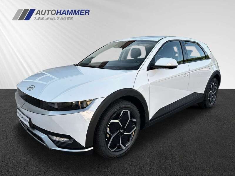 Weiß Gebraucht 2024 Hyundai Ioniq 5 Dynamiq SUV | 32.980 € (Guter Preis) - Bild 1/4
