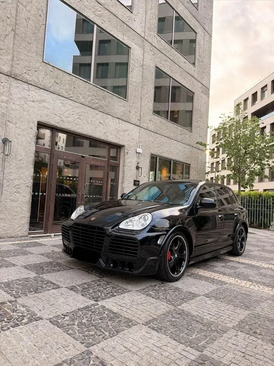 Gebraucht Porsche Cayenne Turbo 500 PS (367 kW) 2010 Schwarz SUV