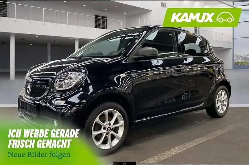 Gebraucht Smart ForFour 71 PS (52 kW) 2019 Schwarz Kleinwagen