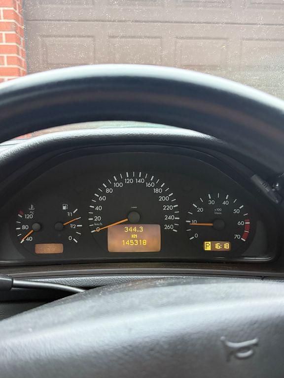 Gebraucht Mercedes CLK230 Elegance 193 PS (141 kW) 2000 Blau Coupé