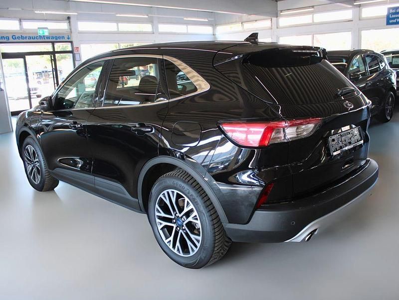 Gebraucht Ford Kuga Titanium 224 PS (164 kW) 2021 Schwarz SUV