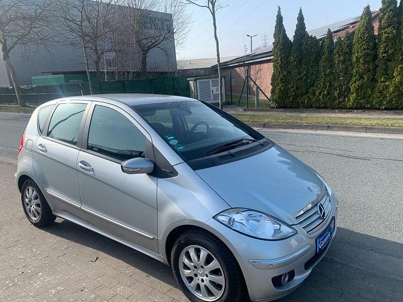 Gebraucht Mercedes A170 116 PS (85 kW) 2005 Silber Van / Kleinbus