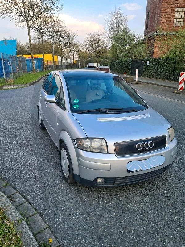 Second-hand Audi A2 75 CP (55 kW) 2001 Argintiu Hatchback