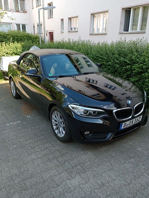 Schwarz Gebraucht 2016 BMW 220 Cabrio | 15.750 € (Guter Preis) - Bild 1/4