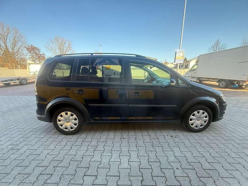 Gebraucht VW Touran Highline 140 PS (102 kW) 2008 Schwarz Van / Kleinbus