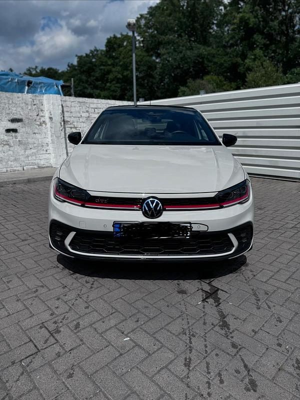 Gebraucht VW Polo Edition 207 PS (152 kW) 2024 Beige Kleinwagen