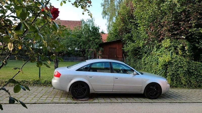 Gebraucht Audi A6 220 PS (161 kW) 2003 Silber Limousine