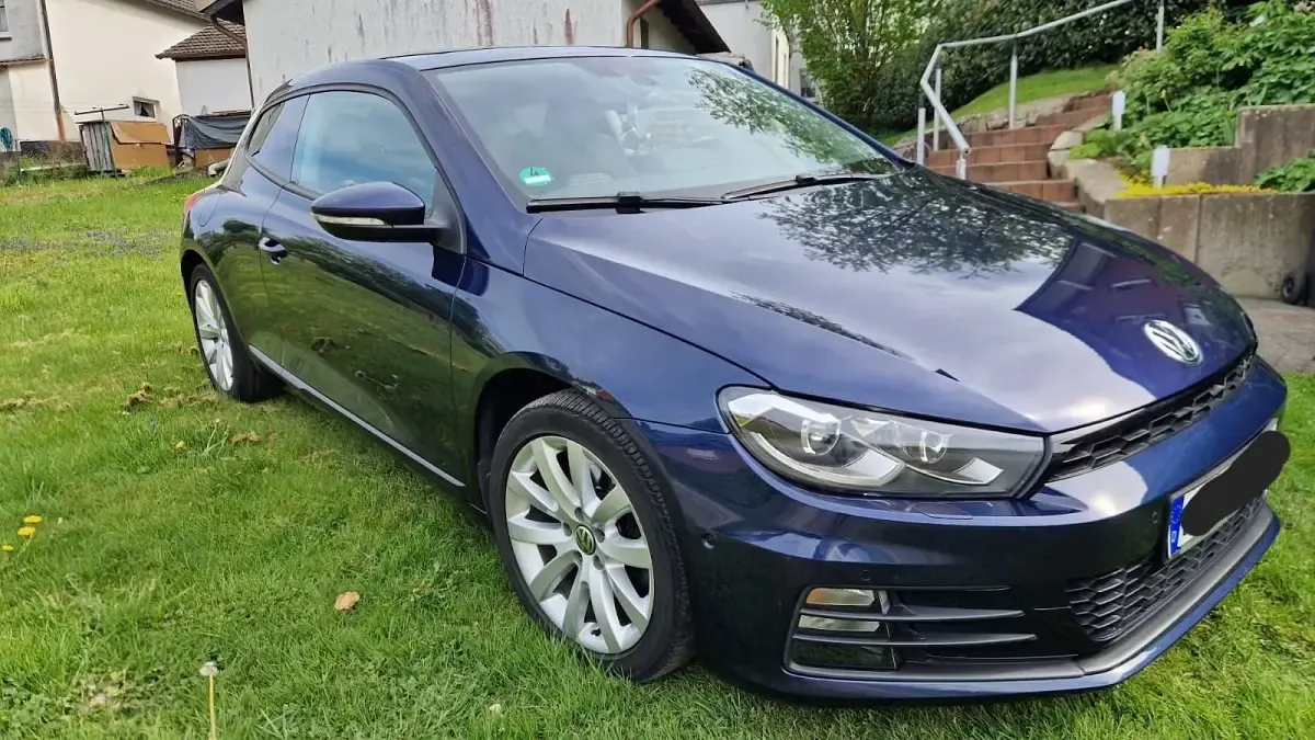 Gebraucht VW Scirocco 179 PS (131 kW) 2015 Blau Coupé