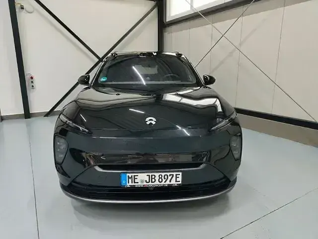 Gebraucht Nio EL8 480 kW (653 PS) 2025 Schwarz SUV