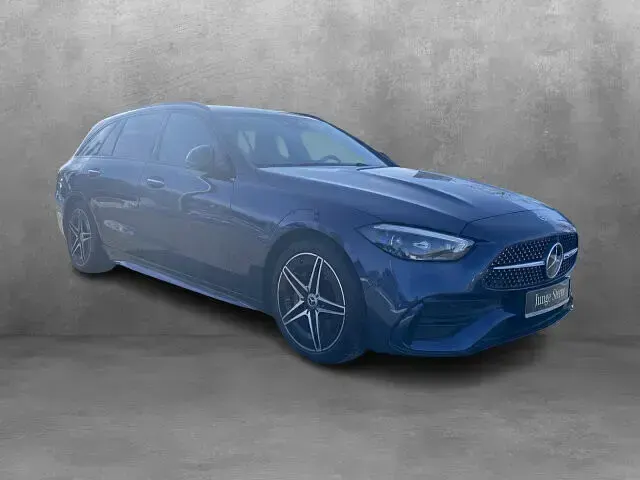 Gebraucht Mercedes C220 AMG 200 PS (147 kW) 2024 Lack sodalithblau Kombi