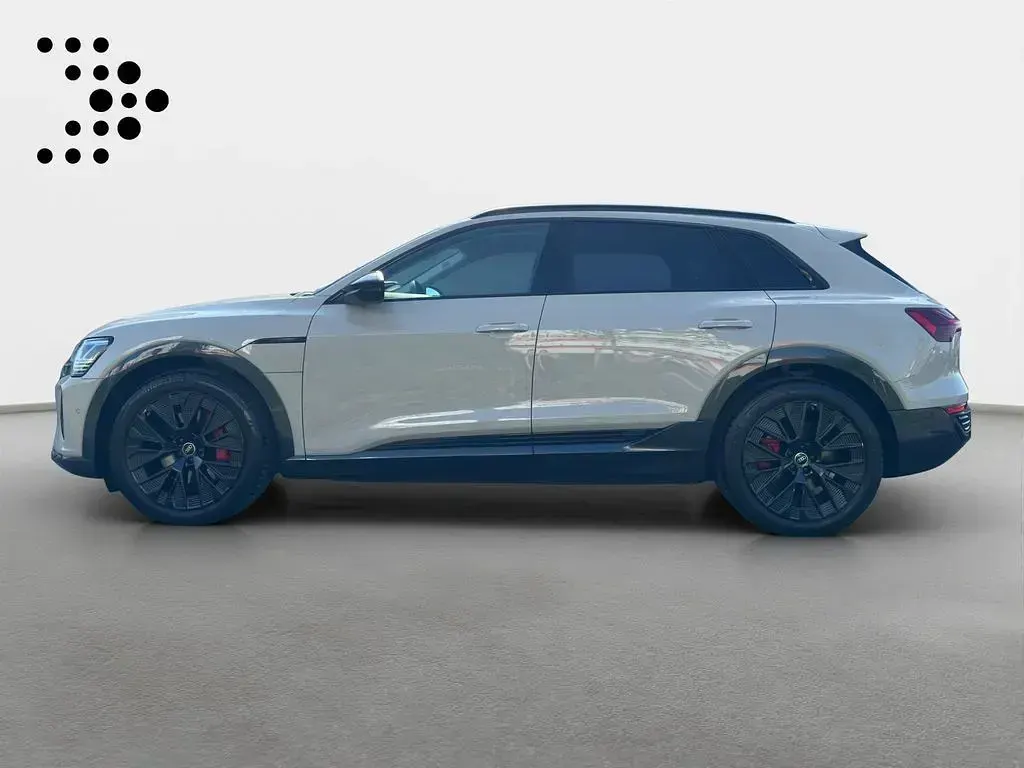 Gebraucht Audi Q8 e-tron Advanced Plus 300 kW (408 PS) 2024 Siambeige metallic SUV