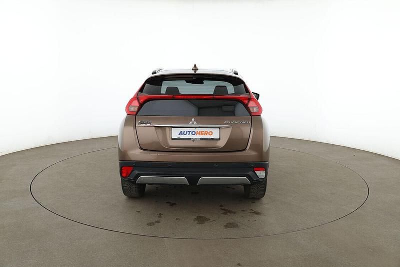 Gebraucht Mitsubishi Eclipse Cross Edition 163 PS (119 kW) 2018 Braun SUV