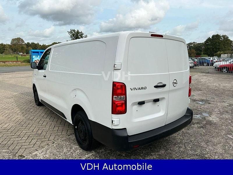 Gebraucht Opel Vivaro Edition 122 PS (89 kW) 2020 Weiß Van / Kleinbus
