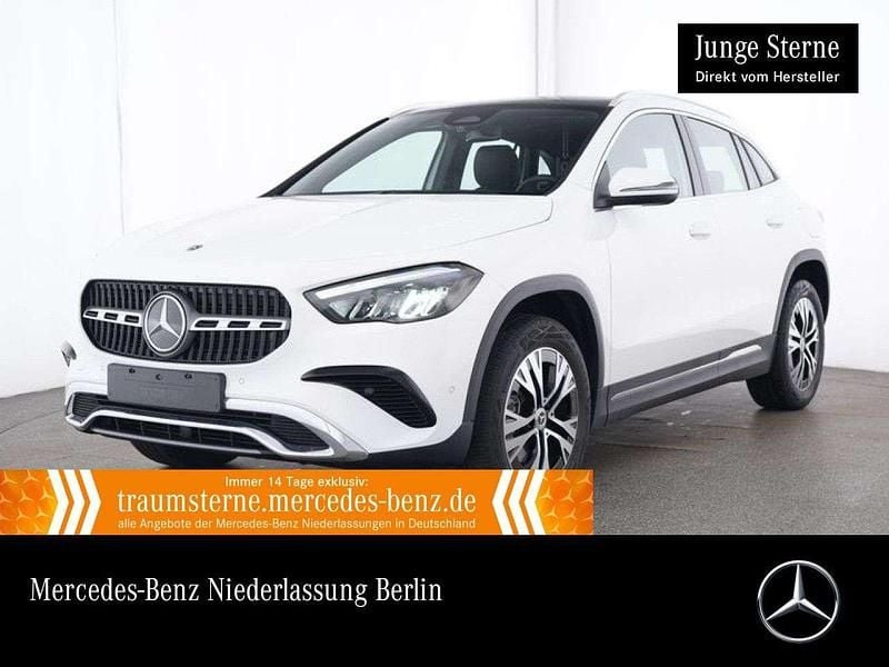 Weiß Gebraucht 2024 Mercedes GLA200 Advanced SUV | 37.990 € (Guter Preis) - Bild 1/3