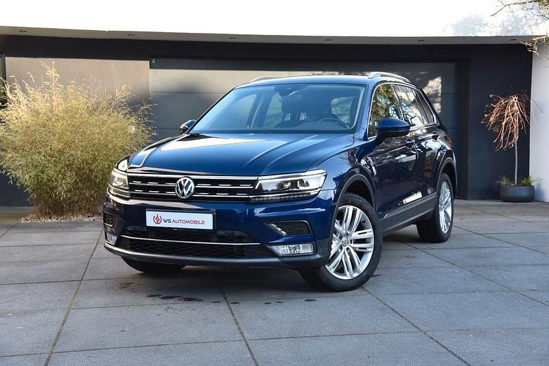 Gebraucht VW Tiguan Highline 150 PS (110 kW) 2017 Blau SUV