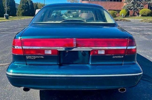 Gebraucht Lincoln Continental 264 PS (194 kW) 1995 Blau Limousine