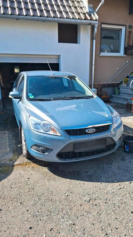 Gebraucht Ford Focus 100 PS (73 kW) 2008 Blau Limousine