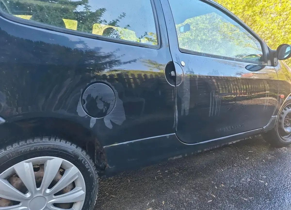 Second-hand Renault Twingo 54 CP (39 kW) 2003 Negru Hatchback