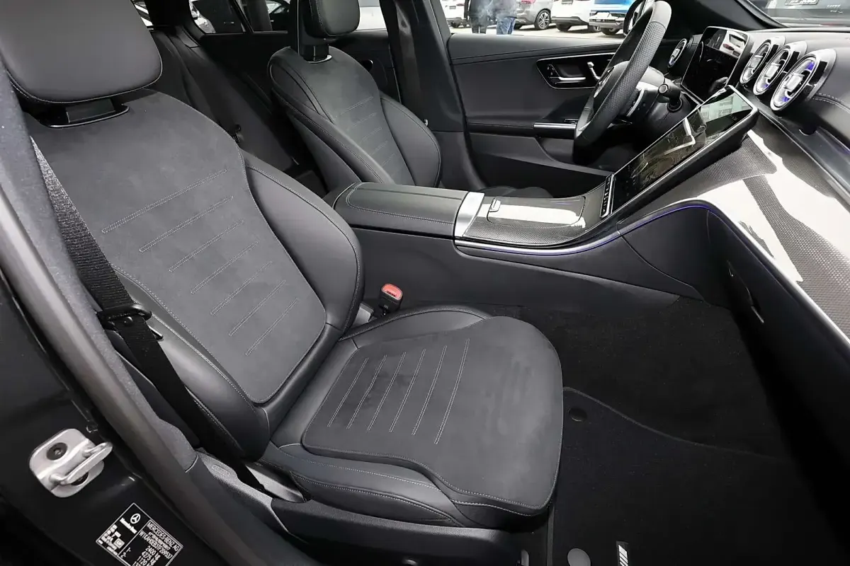 Gebraucht Mercedes C220 AMG 200 PS (147 kW) 2026 Metalliclack graphitgrau Kombi