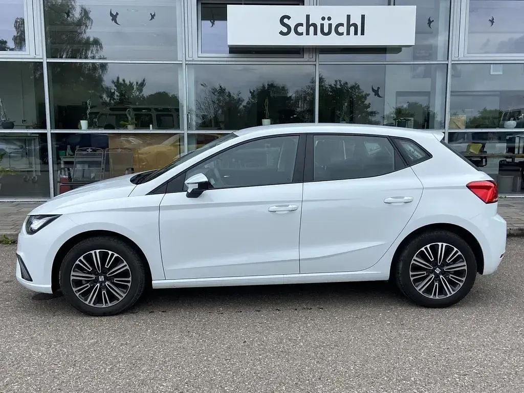 Gebraucht Seat Ibiza FR 110 PS (80 kW) 2024 Mitternachtsschwarz Kleinwagen