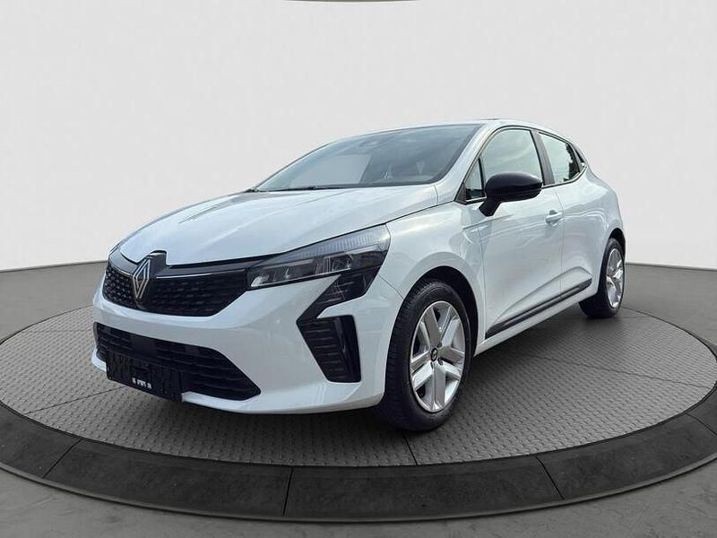 Gletscherweiss Gebraucht 2024 Renault Clio V Limousine | 18.800 € (Etwas zu teuer) - Bild 1/4