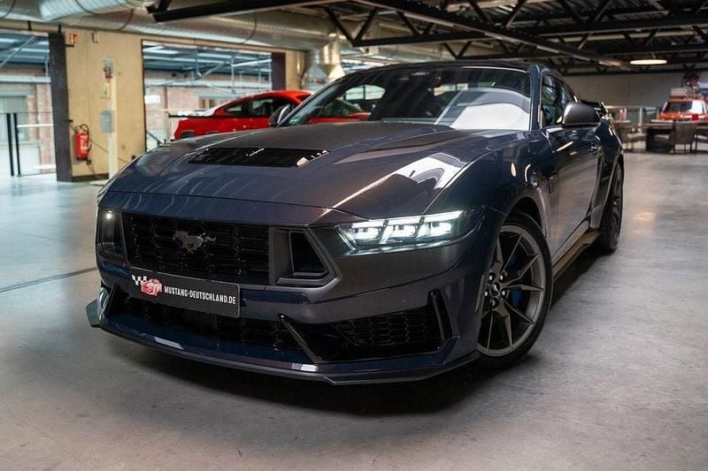 Blau Gebraucht 2024 Ford Mustang Dark Horse | 61.950 € - Bild 1/4