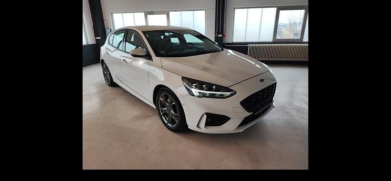 Gebraucht Ford Focus ST-Line 120 PS (88 kW) 2018 Weiß Limousine