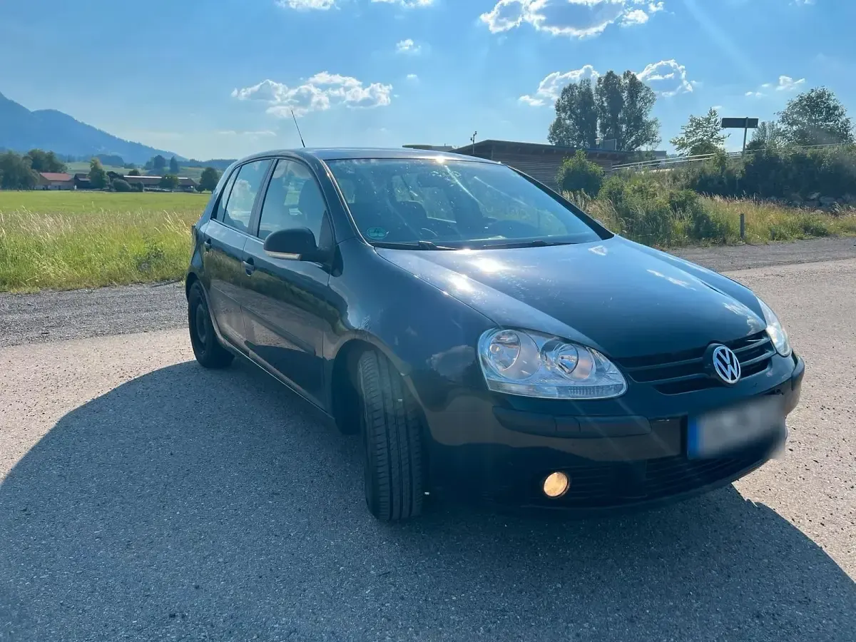 Gebraucht VW Golf V 102 PS (75 kW) 2006 Schwarz Kleinwagen