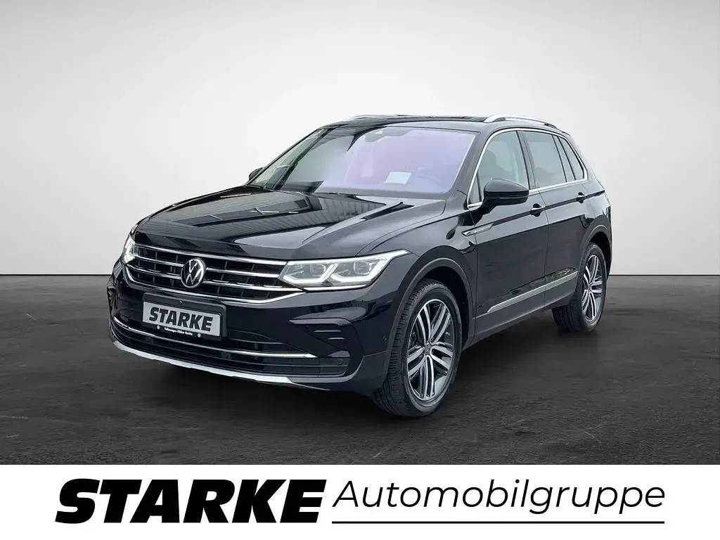 Gebraucht VW Tiguan Elegance+ 200 PS (147 kW) 2021 Schwarz (deep black perleffekt) SUV