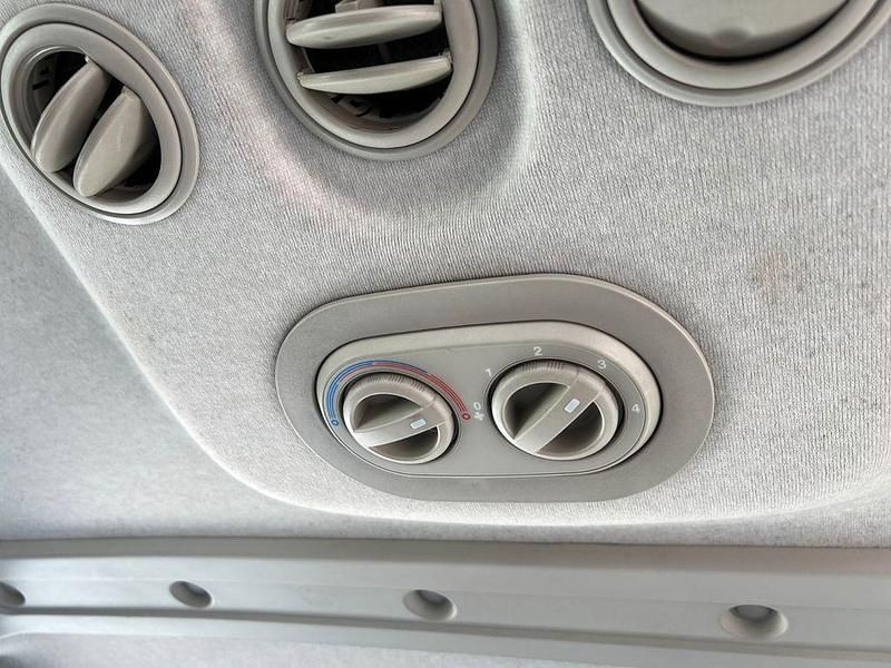 Second-hand Citroën Jumper 110 CP (80 kW) 2012 Argintiu Monovolum