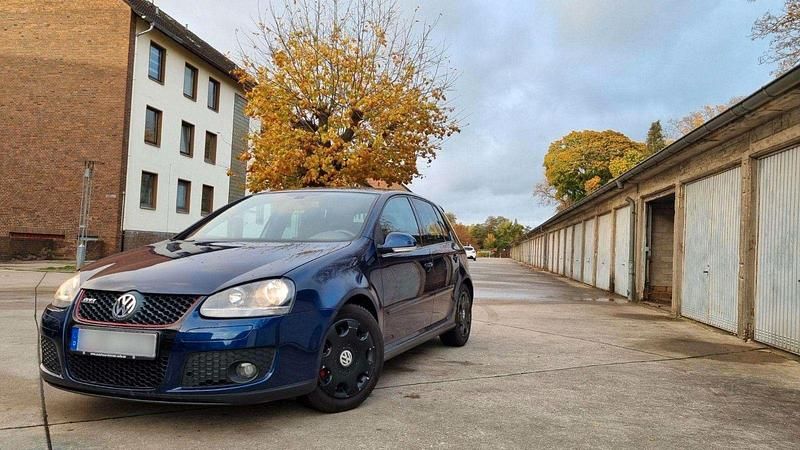 Blau Gebraucht 2005 VW Golf GTI Coupé | 4.800 € (Fairer Preis) - Bild 1/4