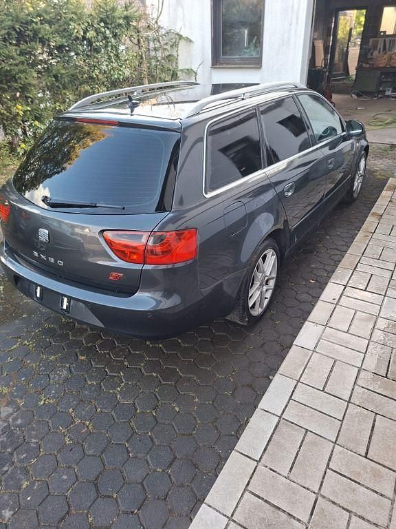 Gebraucht Seat Exeo Sport 160 PS (117 kW) 2011 Grau Limousine