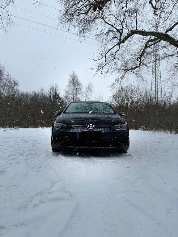 Gebraucht VW Golf VIII R 333 PS (244 kW) 2021 Schwarz Limousine