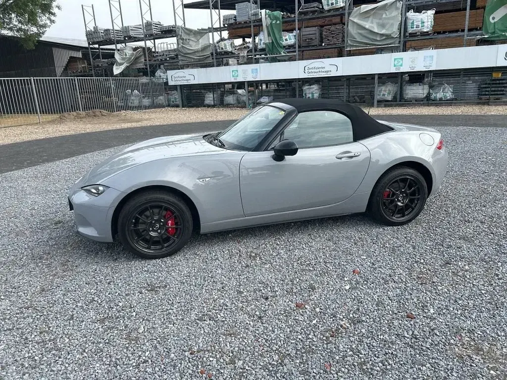 Neu Mazda MX5 Homura-Line 132 PS (97 kW) 2025 Grau Cabrio