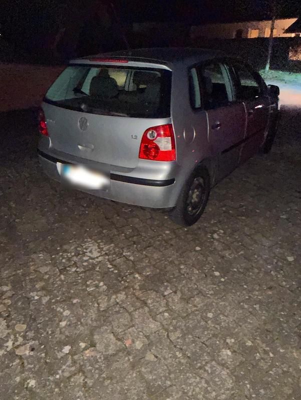 Gebraucht VW Polo 63 PS (46 kW) 2003 Silber Limousine