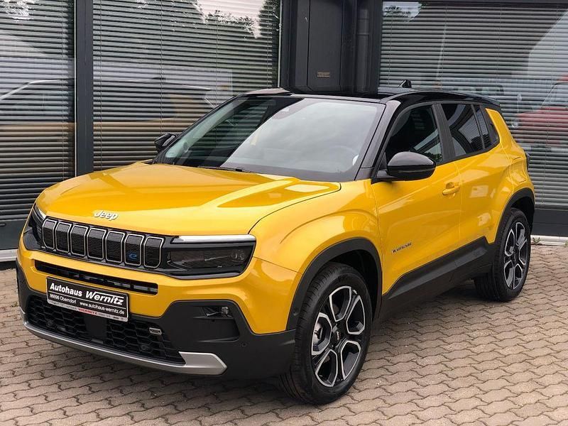 Neu Jeep Avenger Summit 110 PS (80 kW) 2025 Gelb SUV